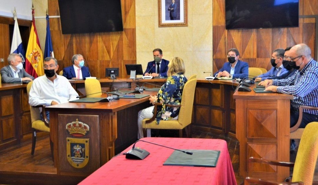La Autoridad Portuaria de Tenerife presenta en La Palma el Plan Director de Infraestructuras de su puerto
